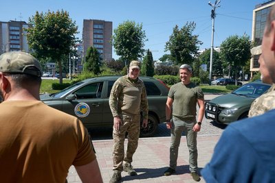 Черкаські захисники отримали військову допомогу Черкаські захисники отримали військову допомогу