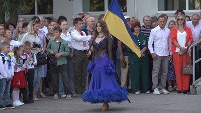 "Замість квітів – донати": у Черкасах відзначили День знань "Замість квітів – донати": у Черкасах відзначили День знань