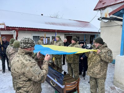 Великоберезовицька селищна рада, похорон, Віталій Тимчук, 31 грудня 2025, Тернопіль Великоберезовицька селищна рада, похорон, Віталій Тимчук, 31 грудня 2025, Тернопіль