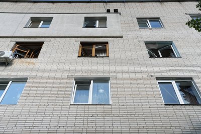 “Бахнуло - і посипалося скло”: місто Суми атакували російські безпілотники “Бахнуло - і посипалося скло”: місто Суми атакували російські безпілотники