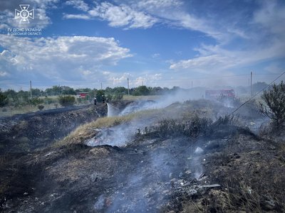 На Одещині згоріло 10 тисяч квадратних метрів сухої рослинності На Одещині згоріло 10 тисяч квадратних метрів сухої рослинності