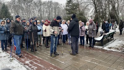 У Полтаві до Дня Соборності України провели благодійний захід зі скандинавської ходьби У Полтаві до Дня Соборності України провели благодійний захід зі скандинавської ходьби
