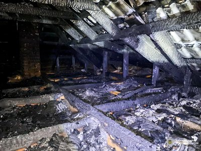 Чоловіка, якого підозрюють у підпалі будинку, призначили примусове лікування на Рівненщині Чоловіка, якого підозрюють у підпалі будинку, призначили примусове лікування на Рівненщині
