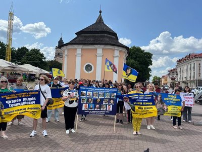 Акція в Камʼянці-Подільському на підтримку військовополонених українських захисників Акція в Камʼянці-Подільському на підтримку військовополонених українських захисників