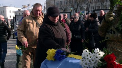 З головним сержантом Олександром Ліновенком попрощалися у Рівному З головним сержантом Олександром Ліновенком попрощалися у Рівному