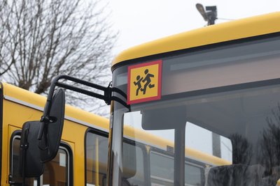 У громади Вінницького району передали дев’ять нових шкільних автобусів