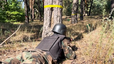тренування вишкіл цивільні інструктори 25 окрема повітрянодесантна Січеславська бригада Дніпропетровська область тренування вишкіл цивільні інструктори 25 окрема повітрянодесантна Січеславська бригада Дніпропетровська область