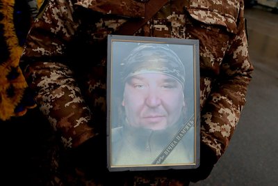 Охтирчани попрощалися з захисником Сергієм Лахтариною