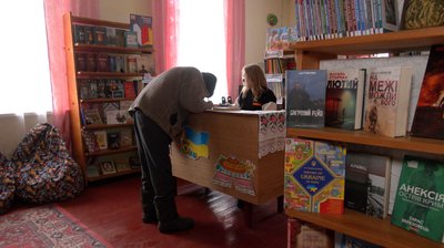 Чи достатньо україномовних книг отримують сільські бібліотеки Черкащини Чи достатньо україномовних книг отримують сільські бібліотеки Черкащини