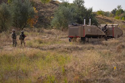 Будемо ефективніше розміновувати поля: бійці 26 окремої Дніпровської бригади підвищують кваліфікацію Будемо ефективніше розміновувати поля: бійці 26 окремої Дніпровської бригади підвищують кваліфікацію