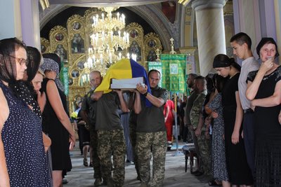 На Закарпатті попрощалися із полеглим на війні Миколою Кушніром