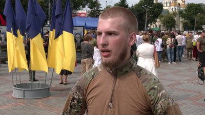У Рівному попрощалися з військовим Костянтином Юзвюком
