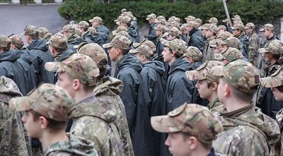 Діти з окупованого Криму та Херсонщини пройшли військовий вишкіл до армії РФ у Бахчисараї Діти з окупованого Криму та Херсонщини пройшли військовий вишкіл до армії РФ у Бахчисараї