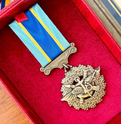 Родині загиблого прикордонника з Одещини передали державну нагороду Родині загиблого прикордонника з Одещини передали державну нагороду