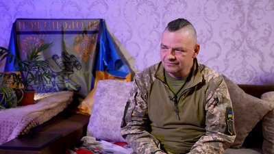 "Казали, що дурень": черкащанин повернувся з-за кордону, щоб захищати Україну "Казали, що дурень": черкащанин повернувся з-за кордону, щоб захищати Україну