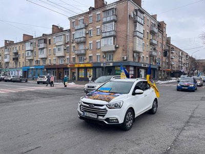 у Черкасах відбулася акція "Не мовчи — полон вбиває" у Черкасах відбулася акція "Не мовчи — полон вбиває"