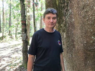 Український Стоунхендж: легенди та містика Камінного Села на Житомирщині Український Стоунхендж: легенди та містика Камінного Села на Житомирщині
