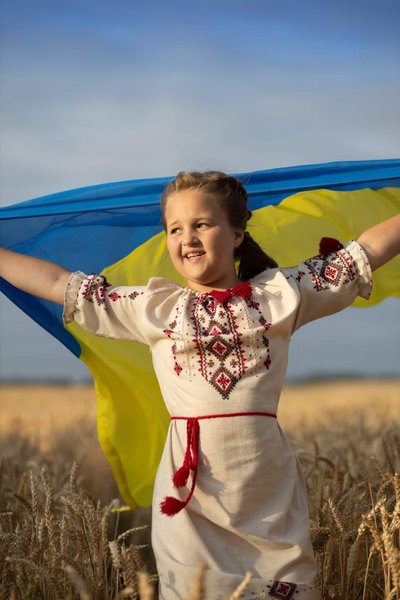 "З першого дня боролася за життя": історія черкаської "поспішайки", якій нині 12 років "З першого дня боролася за життя": історія черкаської "поспішайки", якій нині 12 років