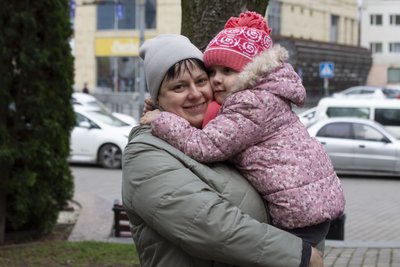 У Луцьку запрацювала резиденція Святого Миколая в укритті У Луцьку запрацювала резиденція Святого Миколая в укритті