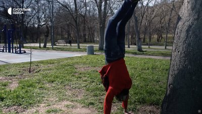 Вік — не перепона: як пенсіонерка з Одеси підкорює турніки Вік — не перепона: як пенсіонерка з Одеси підкорює турніки