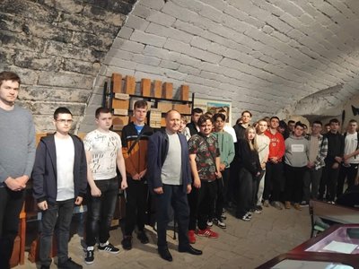 замок, виставка, студенти