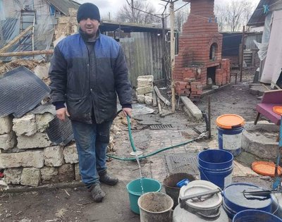 Хотіли віддячити волонтеру за генератор для громади. На Херсонщині жителі Шевченківки зібрали гроші для фонду Притули Хотіли віддячити волонтеру за генератор для громади. На Херсонщині жителі Шевченківки зібрали гроші для фонду Притули