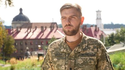 Обстріли і висвітлення війни. Пресофіцер 24 бригади розповів про роботу на передовій Обстріли і висвітлення війни. Пресофіцер 24 бригади розповів про роботу на передовій