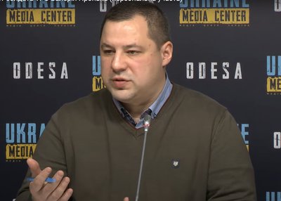 “Шукають крайнього”: адвокат тероборонівця, якого обвинувачують у вбивстві іноземців на Одещині, про дії прокуратури “Шукають крайнього”: адвокат тероборонівця, якого обвинувачують у вбивстві іноземців на Одещині, про дії прокуратури