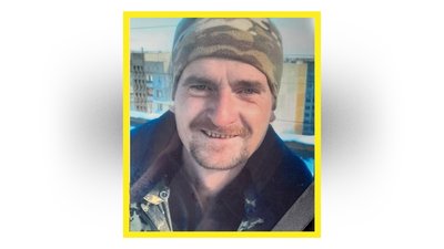 На Чернігівщині попрощалися з захисниками України Володимиром Чабаном та Вадимом Степаненком На Чернігівщині попрощалися з захисниками України Володимиром Чабаном та Вадимом Степаненком