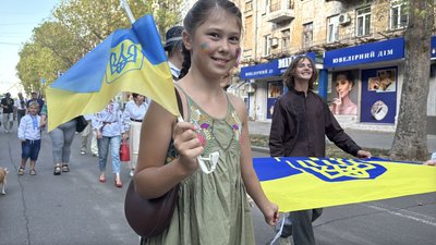 «Це прояв свідомості»: у Миколаєві відбувся Марш вишиванок «Це прояв свідомості»: у Миколаєві відбувся Марш вишиванок