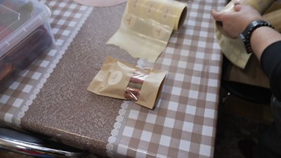 З полуницею, абрикосом та шпинатом: вінничанка готує пастилу для військових З полуницею, абрикосом та шпинатом: вінничанка готує пастилу для військових