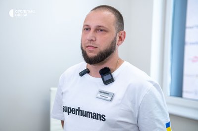 "Хочу знову бігати": в Одесі відкрили центр Superhumans для людей із воєнними травмами