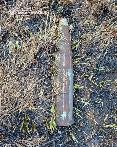 На Київщині у полі виявили снаряд часів бойових дій На Київщині у полі виявили снаряд часів бойових дій