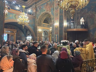 У Вінниці провели молитву за оборонців англійською мовою У Вінниці провели молитву за оборонців англійською мовою
