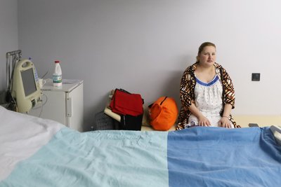 Народження під обстрілами. Як у Херсоні працює підземний пологовий — фоторепортаж Народження під обстрілами. Як у Херсоні працює підземний пологовий — фоторепортаж