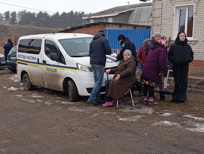 “Ми всі залишились бомжами”. Російська армія вдарила безпілотником по будинках у Стецьківці на Сумщині “Ми всі залишились бомжами”. Російська армія вдарила безпілотником по будинках у Стецьківці на Сумщині