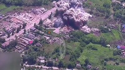 Удар ймовірно ФАБ-3000 по Липцях 20 червня Удар ймовірно ФАБ-3000 по Липцях 20 червня