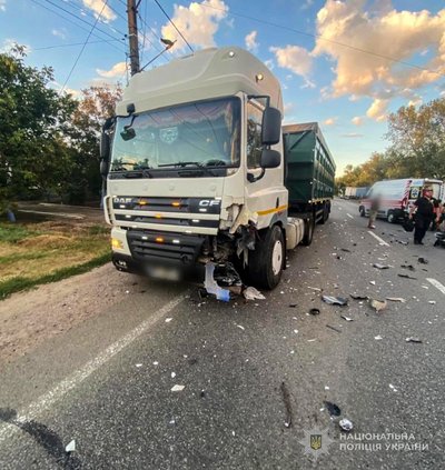На трасі Одеса — Рені у ДТП за участю вантажівки загинув мотоцикліст На трасі Одеса — Рені у ДТП за участю вантажівки загинув мотоцикліст