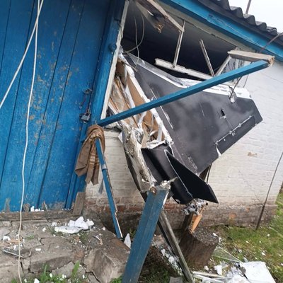 На Полтавщині уламки дрона пошкодили житловий будинок На Полтавщині уламки дрона пошкодили житловий будинок
