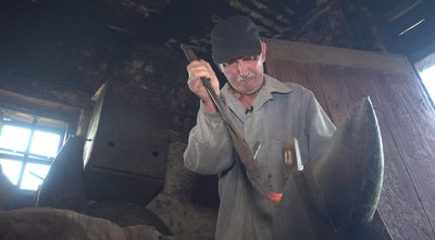 коваль коваль