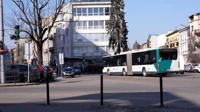 Перехрестя, автобус, автівки Перехрестя, автобус, автівки