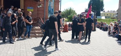 Прощання з військовим Олегом Нагайчуком у Хмельницькому Прощання з військовим Олегом Нагайчуком у Хмельницькому