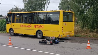 ДТП на автодорозі "Шептицький-Перетоки" ДТП на автодорозі "Шептицький-Перетоки"