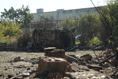 "Знищили за одну секунду": мешканці Сум про наслідки обстрілу міста "Знищили за одну секунду": мешканці Сум про наслідки обстрілу міста