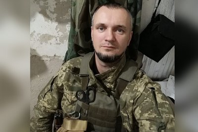 У Житомирі родинам загиблих захисників вручили державні нагороди У Житомирі родинам загиблих захисників вручили державні нагороди