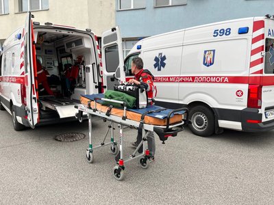 У Києві терміново евакуйовують дві лікарні: що сталося У Києві терміново евакуйовують дві лікарні: що сталося
