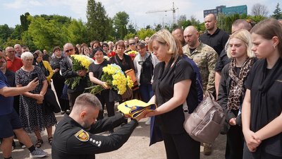 Олександр Вінічук, прапор, похорон бійця Олександр Вінічук, прапор, похорон бійця