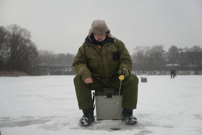 "Кльову немає, не в рибі щастя": чим небезпечна зимова риболовля "Кльову немає, не в рибі щастя": чим небезпечна зимова риболовля