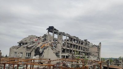 Російські бомбардування, Рубіжне, освіта, війна, Луганський університет Російські бомбардування, Рубіжне, освіта, війна, Луганський університет