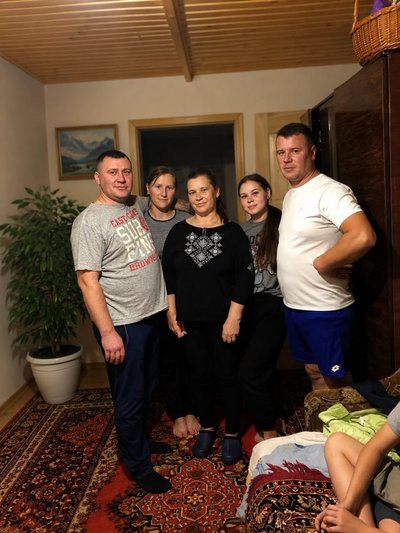 "Я не відчувала, що їх шестеро": уманчанка отримала звання «Мати-героїня" "Я не відчувала, що їх шестеро": уманчанка отримала звання «Мати-героїня"